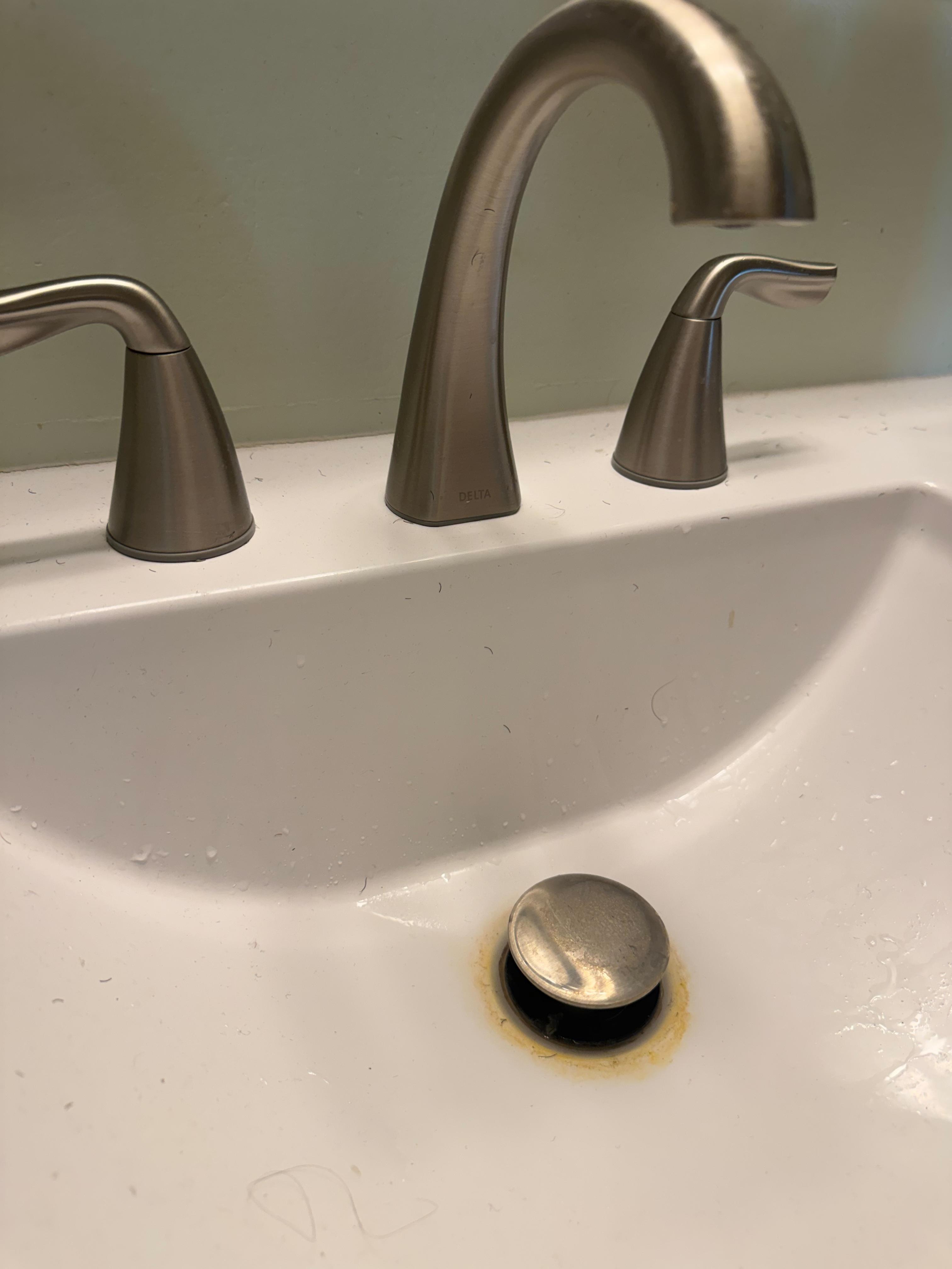 Bathroom sink before cleaning